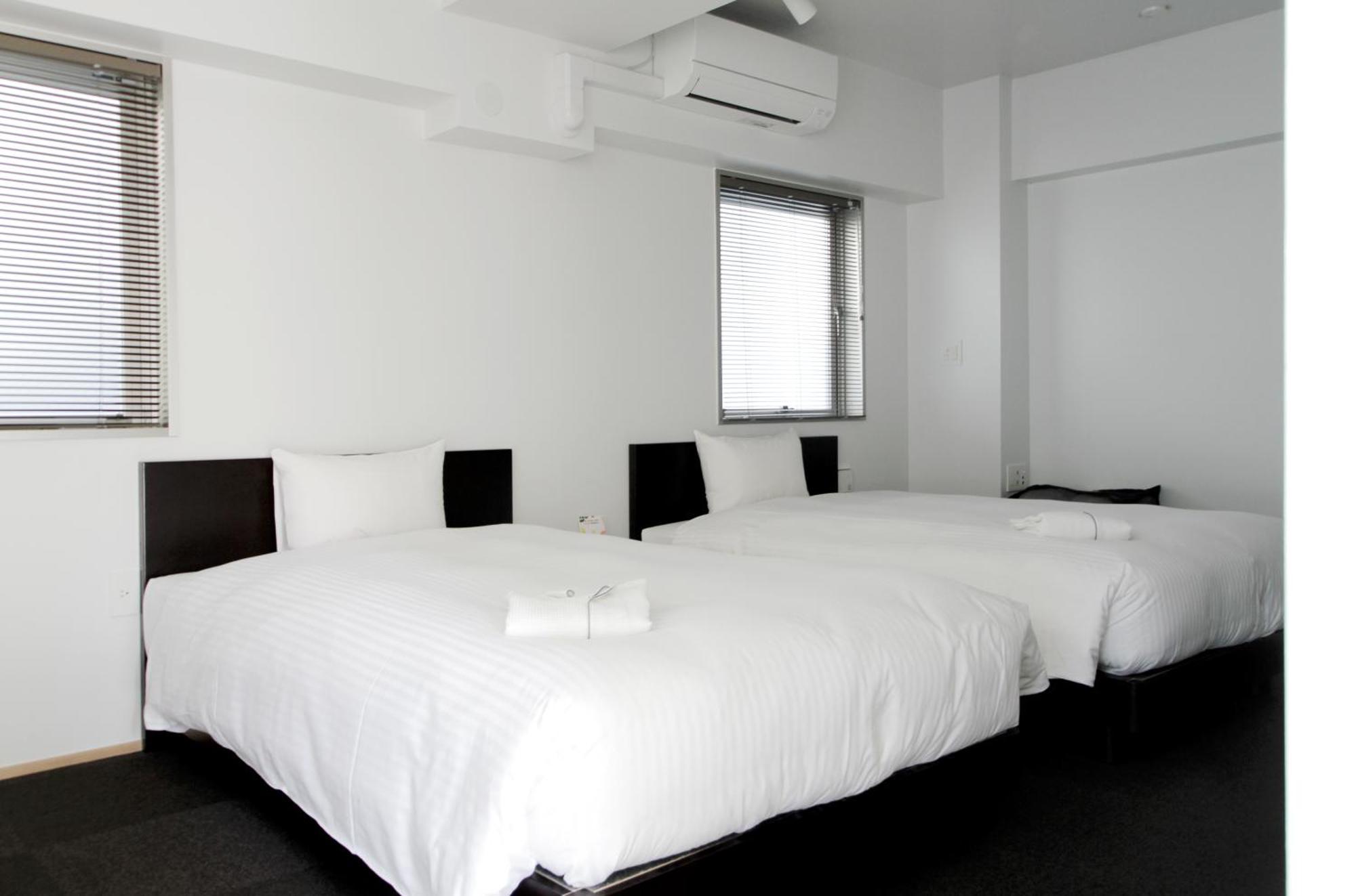 8Hotel Chigasaki Esterno foto