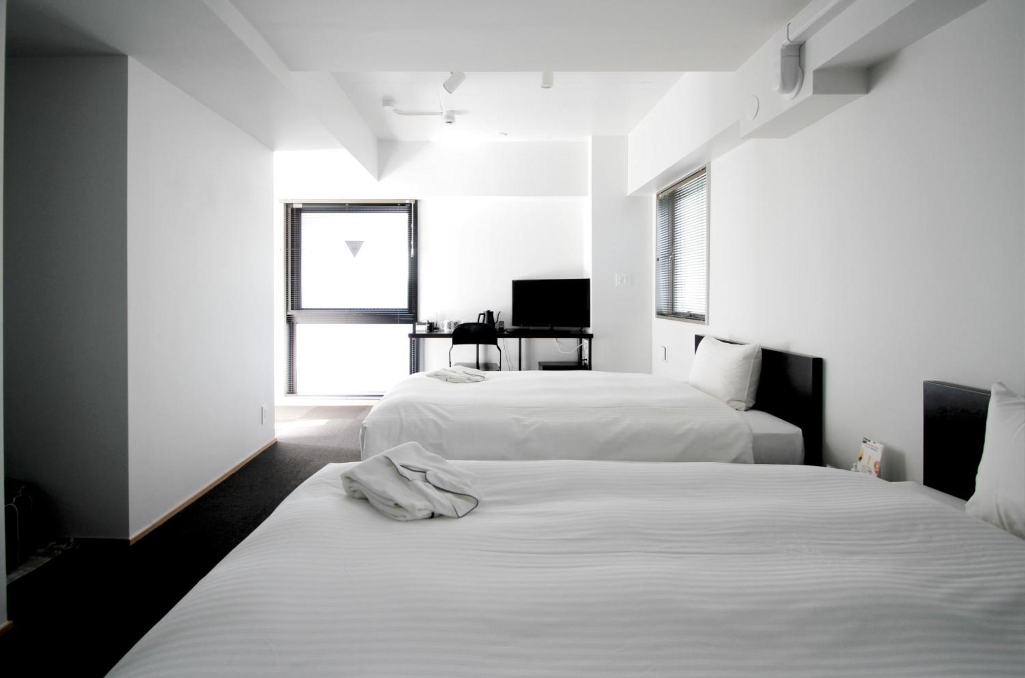8Hotel Chigasaki Esterno foto