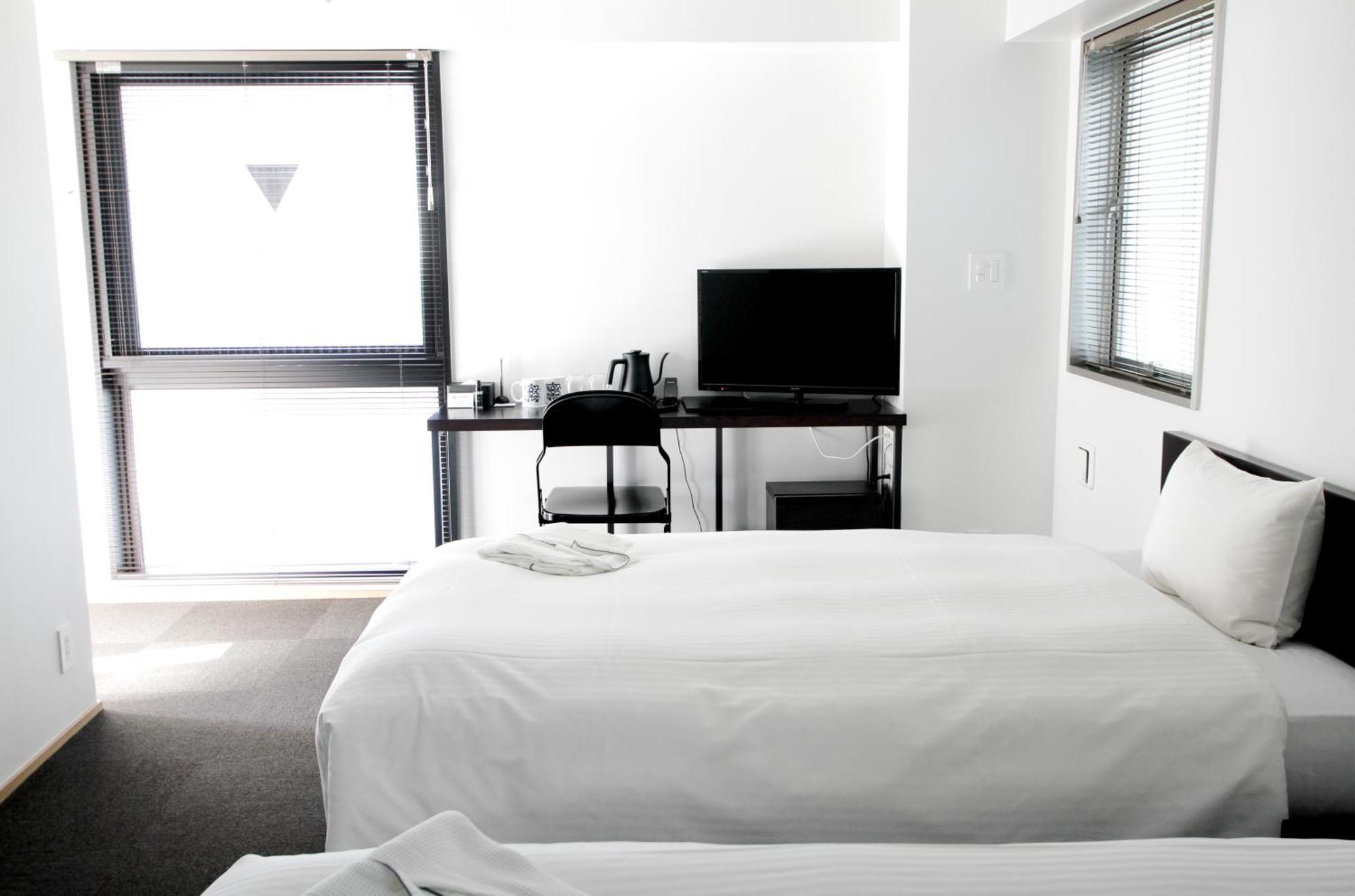 8Hotel Chigasaki Esterno foto