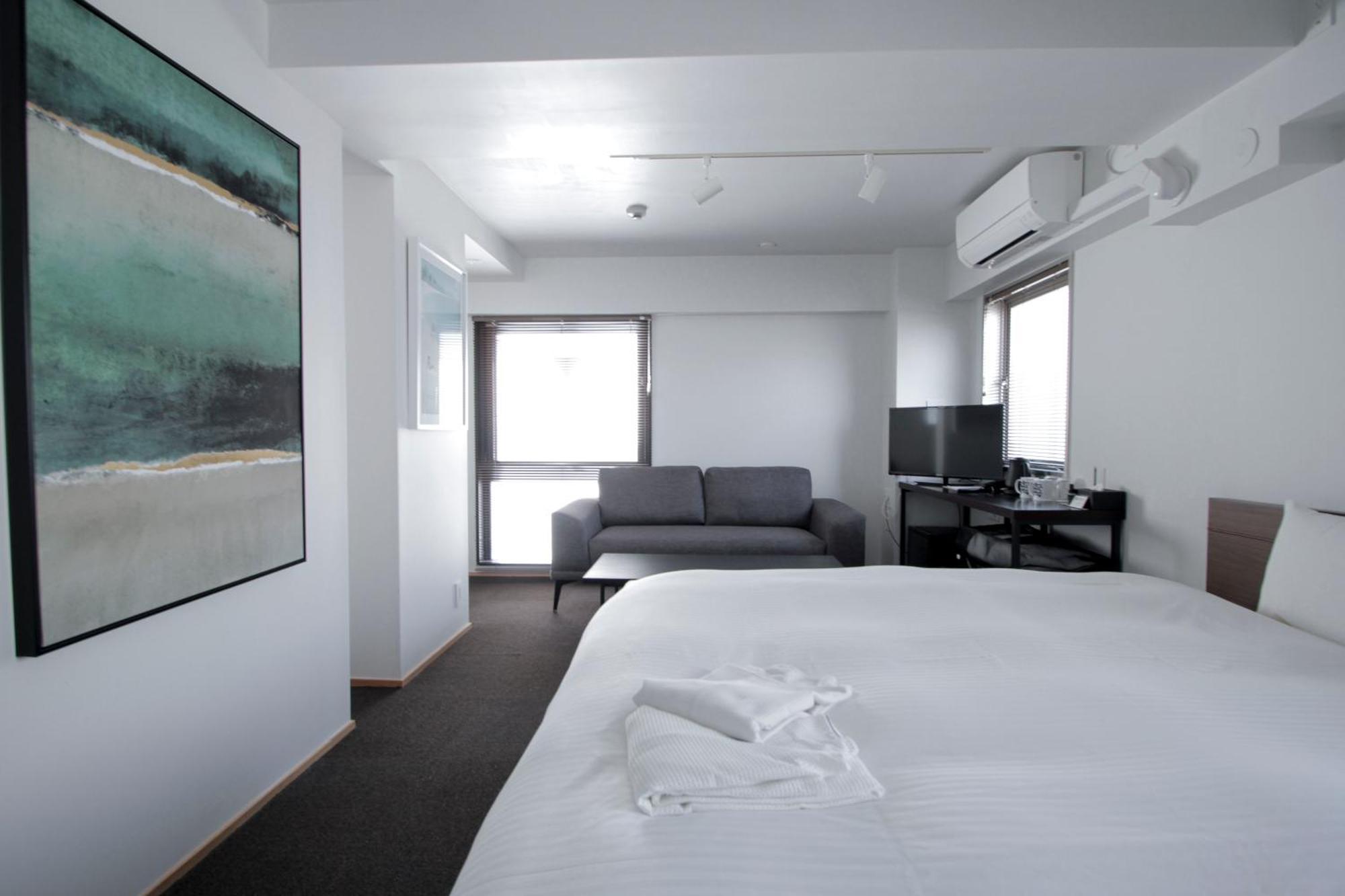 8Hotel Chigasaki Esterno foto